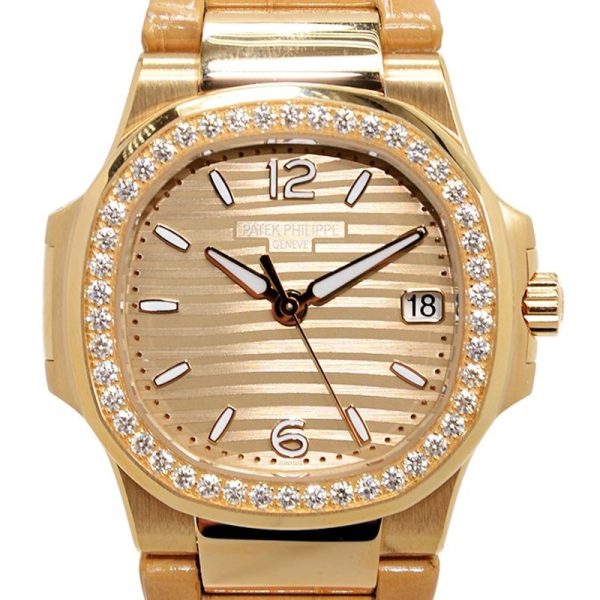 Replica Patek Philippe Nautilus 7010R-012 Replica Patek Philippe Nautilus 7010R-012